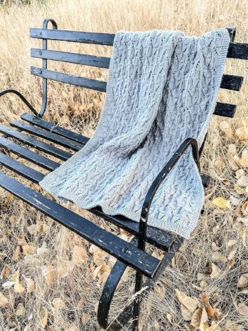 Bc122 Cinda Blocks Blanket