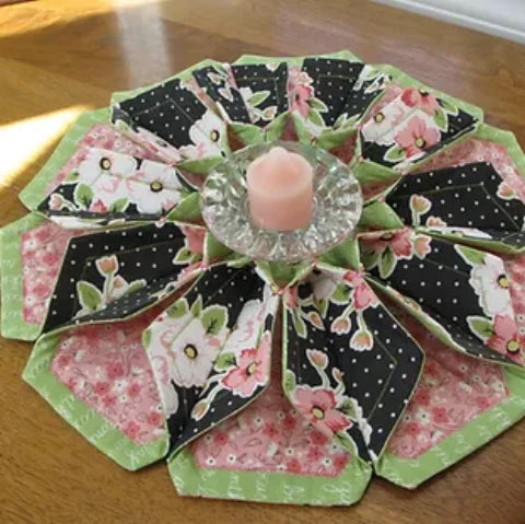 Fold'n Stitch Blooms Pattern