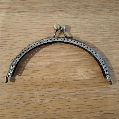 Purse Frames - Antique Brass Round