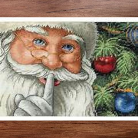 Dimensions Gold Collection - Santa&