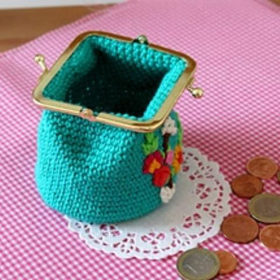 Crochet a Coin Purse (or Three!)