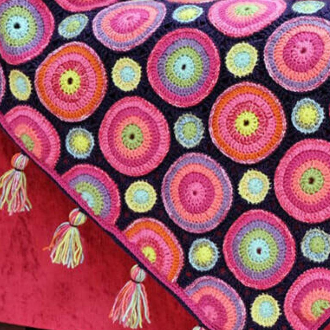 Magic Circles by Janie Crow - Handzon&