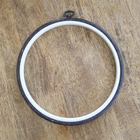 Nurge Flexi Round Embroidery Hoop