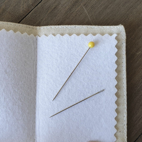 Make Time Sewing Needle Case / Keeper