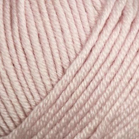 Bellissimo 100% Merino Extra Fine 8 ply