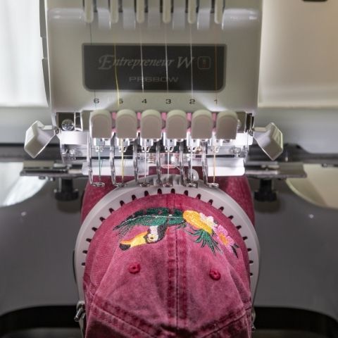 PR680W 6 Needle Embroidery Machine