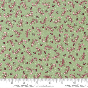 3001-13 Angel Treats - Mistletoe