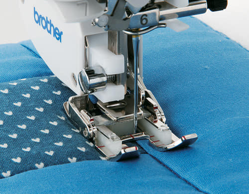 F062 - Brother Open toe walking foot 7mm