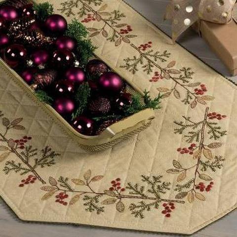 Stitches from the Yuletide - Kathy Schmitz