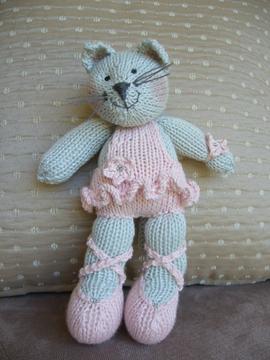 Caterina Ballerina Knitting Kit