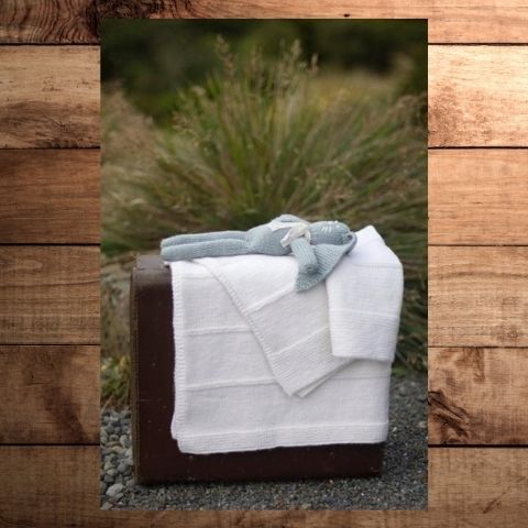BC06 Simple Stripe Baby Blanket
