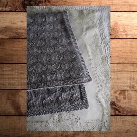 BC60 Polka Dot Blanket