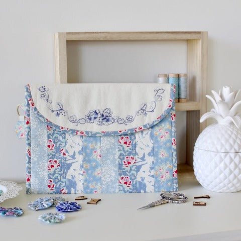 Molly and Mama: Summer Rose Pouch