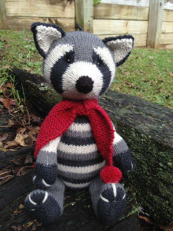 Rascal the Raccoon Knitting Kit