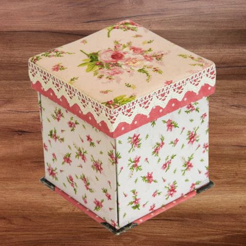 Rinske Stevens - Victorian Sewing Box