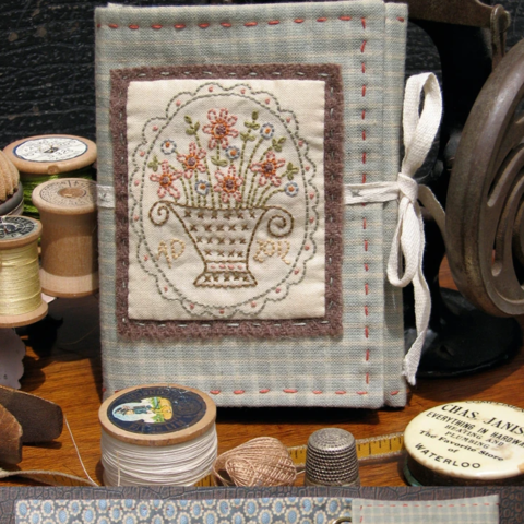 Cornflower Needle Roll