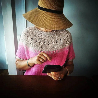 Ranunculus Pattern by Midori Hirose